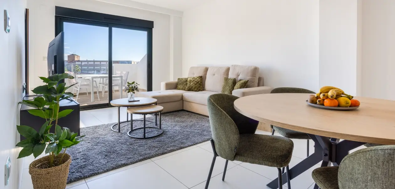 Welkom in Casa Blanca - Luxe 4 persoons appartement met groot zwembad